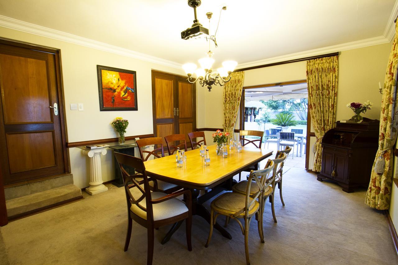 Bellgrove Guest House Sandton Йоханнесбург Экстерьер фото