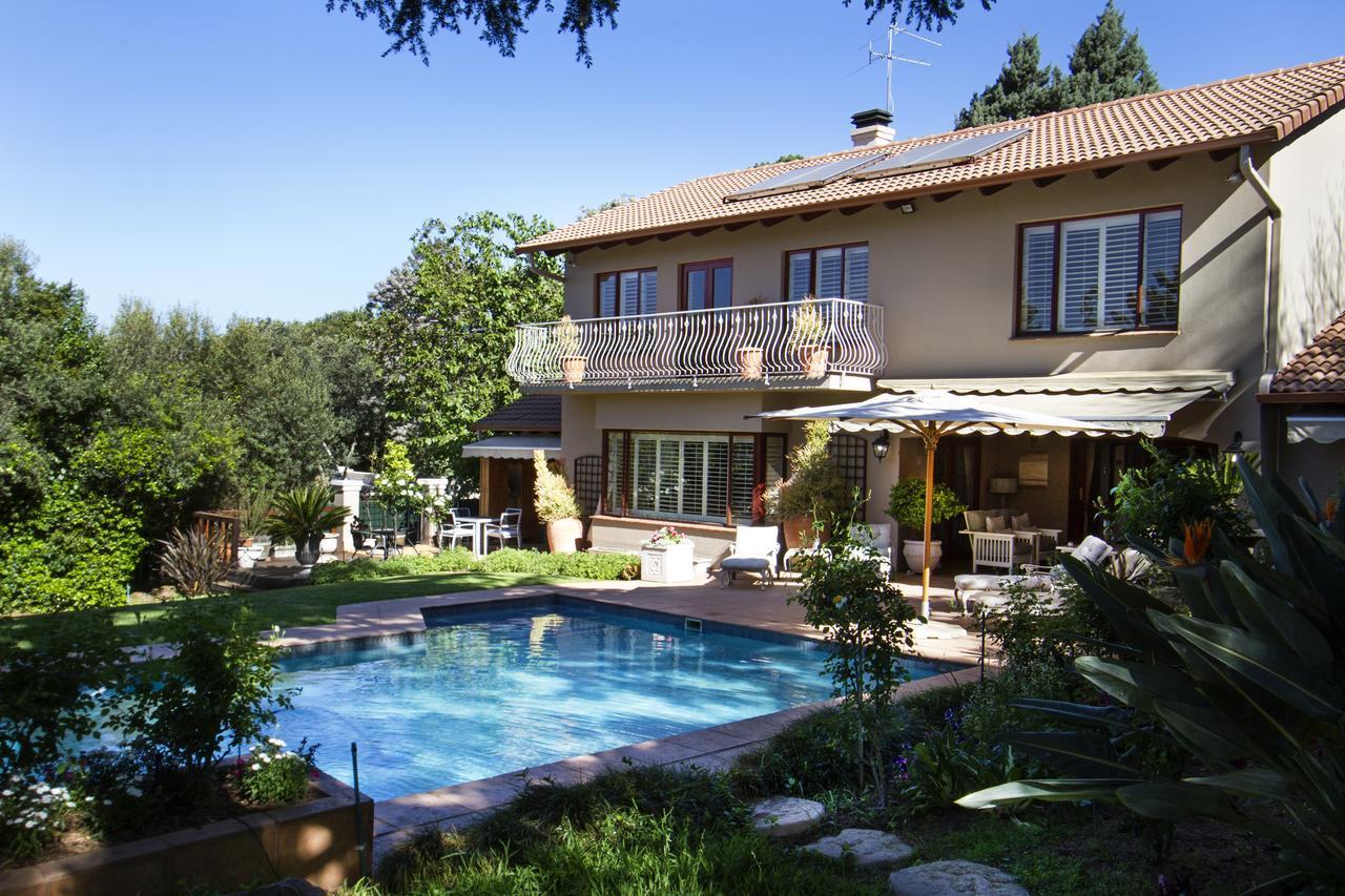 Bellgrove Guest House Sandton Йоханнесбург Экстерьер фото